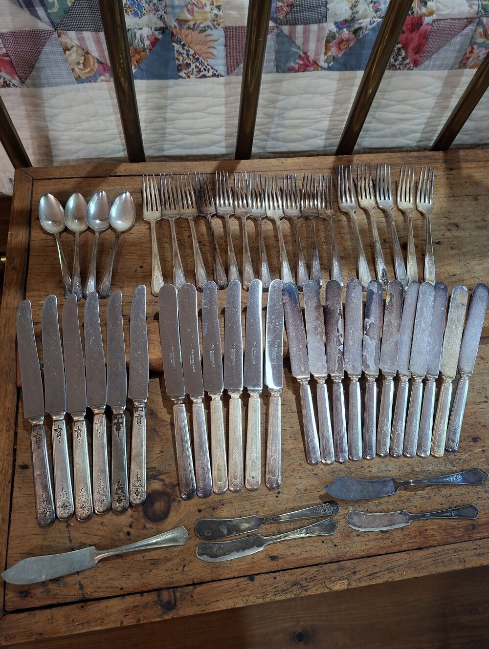 Vintage Lot Of 48 Silverplate Flatware Serveware WM. ROGERS & SON Cutlery